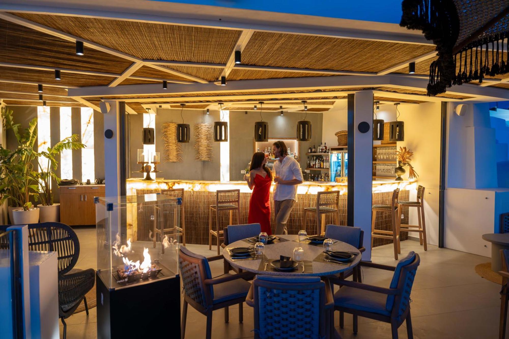 Petit Palace Suites (Adults Only) Fira  Esterno foto